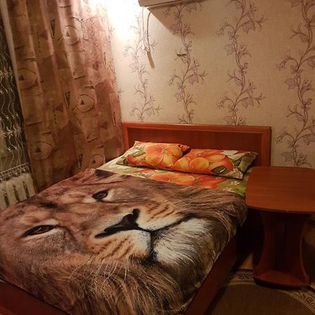 House Hotel Apartments 3 Rivne Kültér fotó