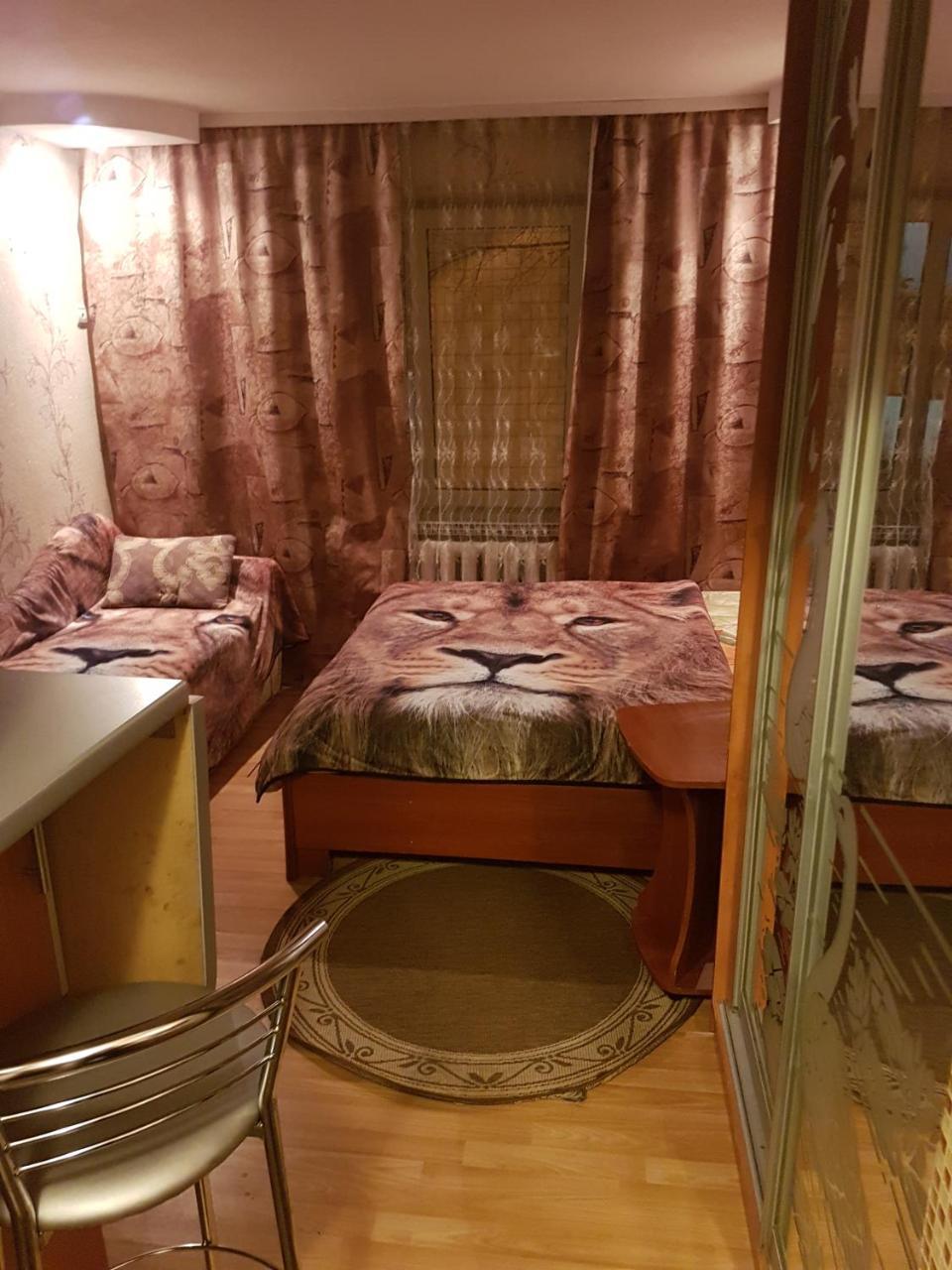 House Hotel Apartments 3 Rivne Kültér fotó